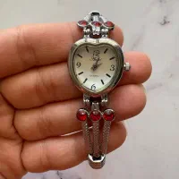 ساعت مچی نو|ساعت|شاهینشهر, سعدی جنوبی|دیوار