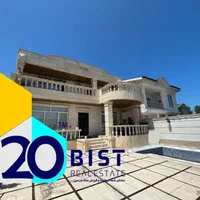 فروش ویلا استخردار ۴ خواب سند تکبرگ مرکز شهر