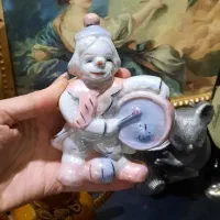 ظروف قدیمی و آنتیک فروشی