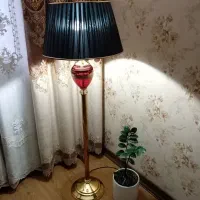 آباژور کنار سالن