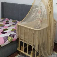 تخت کنار مادر نوزاد وتخت دونفره