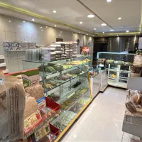 استخدام فروشنده خانم (فعال، منظم و خوش‌برخورد)