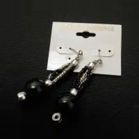 گوشواره زینتی