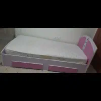 تخت نوجوان دخترانه