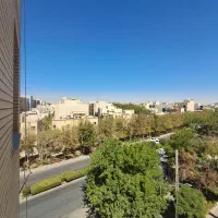 فروش ۱۴۸ متری ۳خواب بر بازارچه با ویو آزاد