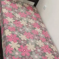 تخت یک نفره