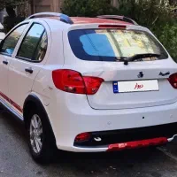 کوییک R سفید قرمز