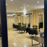 استخدام ارایشگر ماهر و قیچی زن ماهر و کاراموز|استخدام درمانی، زیبایی، بهداشتی|اصفهان, دشتستان|دیوار