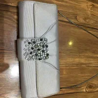 دو عدد روسری  یک عدد کیف مارک فقط ۶۰۰