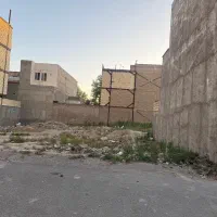 یک قطعه زمین مسکونی