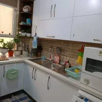 81متر-پاستور-پارکینگ-دار-نزدیک-مترو