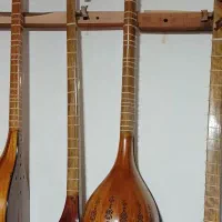 سه تار و تنبور ماهان