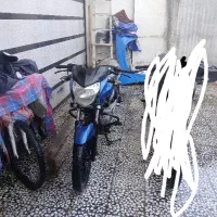 پالس ۱۳۵ مدل ۹۴ عروسک