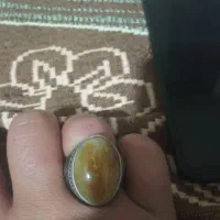 انگوشتر