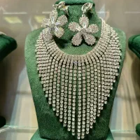 ست و نیم ست جواهری