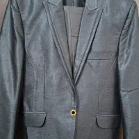 کت و شلوار و چند دست پیراهن