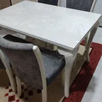 سه تیکه وسایل میز نهارخوری. گلیم فرش . پادری|حراج|سقز, |دیوار