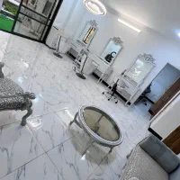 اجاره صندلی و لاین در سالن زیبایی