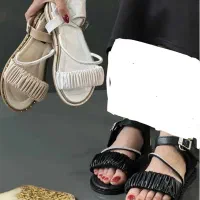 صندل نو و دمپایی