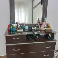 تخت دونفره چوبی بدون تشک با دراورآینه دار،پاتختی|تخت و سرویس خواب|لاهیجان, کوی استادان|دیوار