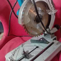 فارسی بر چوب و آهن ماکیتا