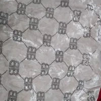 مانتو|لباس|قم, شهر قائم|دیوار