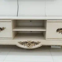 تعدادی وسایل خانه|ساعت دیواری و تزئینی|میانه, |دیوار