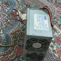 ضبط ماشین و مقداری وسایل کامپیوتر