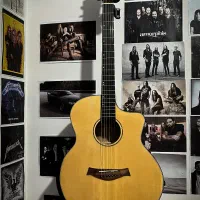 گیتار آکوستیک پیکاپ دار + هاردکیس قفل دار