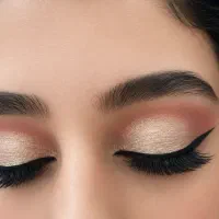 تخفیف ویژه میکاپ درمرند