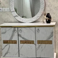 آینه کنسول در حد نو