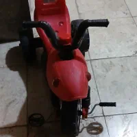 صندلی ماشین کودک و غدا خوری و موتور