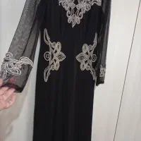 تعدادی لباس|لباس|ماسال, |دیوار