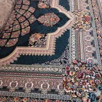 دو عدد فرش 700متری