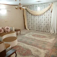 اجاره روزانه آپارتمان ۸۵ متری نزدیک پل خواجو