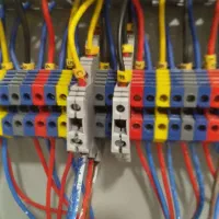 اورژانس برق برقکار|خدمات پیشه و مهارت|اصفهان, بهارستان|دیوار