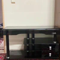 میزتلویزیون شیشه ای