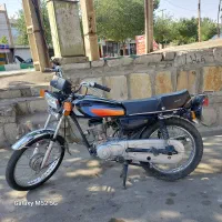 موتور۱۲۵