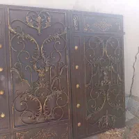 درب حیاط و پارکینگ