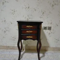 میز سه کشو سلطنتی