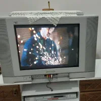 تلویزیون رنگی