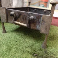 منقل برنجی قدیمی|کلکسیون اشیاء عتیقه|گناباد, |دیوار