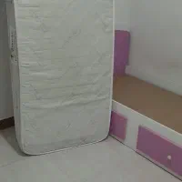 تخت و تشک نوجوان