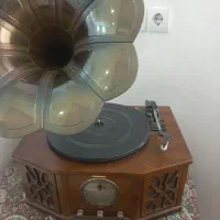 گرامافون|سیستم صوتی خانگی|اقبالیه, |دیوار