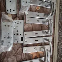 قفل و دستگیره