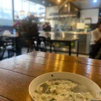 آشپز/ کمک آشپز/ کافه گردون/ کارگر ساده باهوش