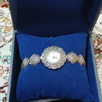 ساعت نقره درحد باانگشترشجرمعاوضه