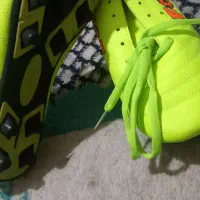 استوک زمین چمن|کیف، کفش، کمربند|رشت, شهرک قدس|دیوار