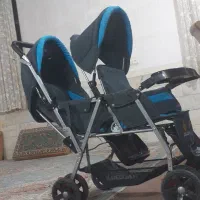 کالسکه دوقلو