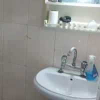 روشویی با آینه و شیر و سیفون